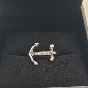 Anchor Ring 1/10 ct tw Diamonds Sterling Silver